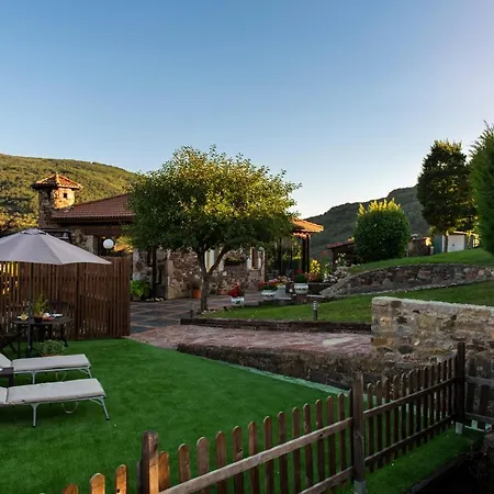 Loft De Montana 度假居 Buiza